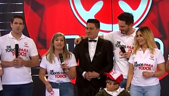 El pequeño Yeyson Romero, Gisela Valcárcel, Christian Rivero y otros famosos inauguraron la Teletón 2019. Foto: Difusión.