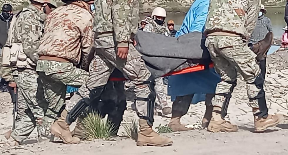 Personal militar especializado realizó trabajos de búsqueda y rescate de los cuerpos de los soldados que desaparecieron tras intentar cruzar el río Ilave el pasado domingo.