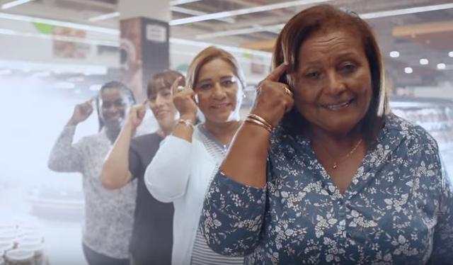 Los anuncios en TV son interesantes y ofrecen algo de qué hablar. Por eso, un 33% de peruanos comenta que no les molesta los anuncios publicitarios.