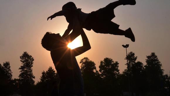 ¿Por qué el Día del Padre se celebra el 19 de marzo en España? Foto: AFP