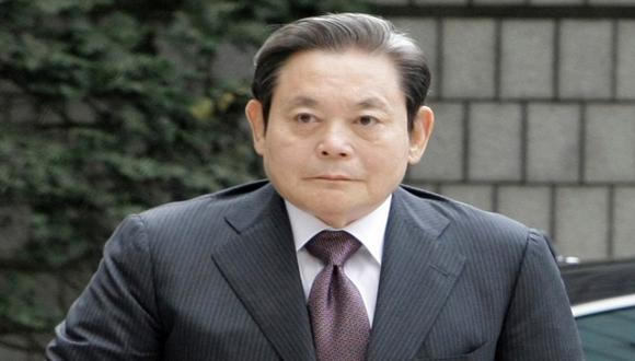 El presidente de Samsung recobra la consciencia en el hospital