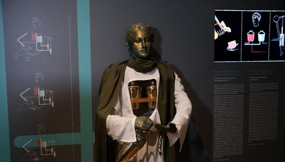 El criado automático de Philon se ve en el Museo Kotsanas de Tecnología Griega Antigua en Atenas, Grecia. (Foto: Reuters)
