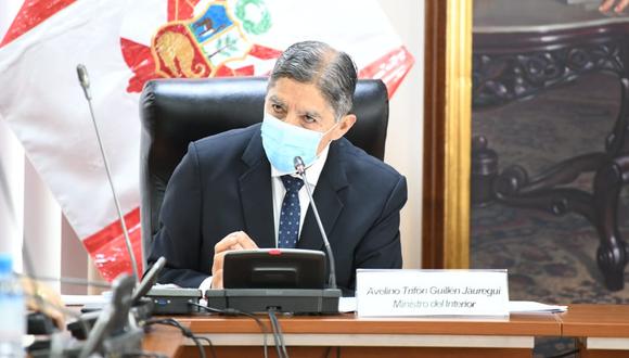 Avelino Guillén debe explicar las presuntas irregularidades en el proceso de ascensos a generales de la Policía Nacional del Perú (PNP). (Foto: Mininter)