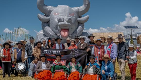 "Yana-wara", película de Óscar y Tito Catacora, fue lanzada en las islas flotantes de los Uros, en Puno | Foto: Difusión