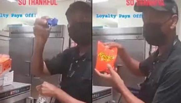 Kevin Ford recibió una bolsa de dulces y entradas para el cine por cumplir 27 años de trabajo en Burger King. (Captura de video).