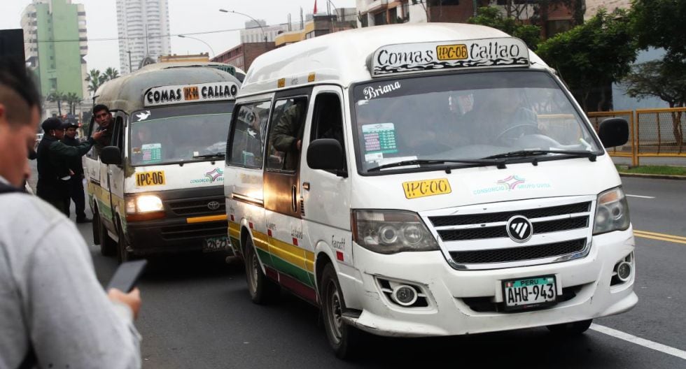 Todas las empresas de transporte de Lima y Callao tienen permiso para operar por un año más. (Foto: Dante Piaggio / El Comercio)