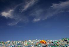 Medio ambiente: el plan para reciclar 70% de plástico de todo el planeta
