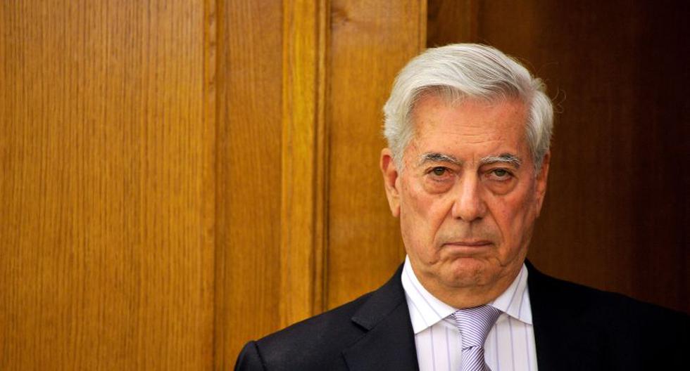 Mario Vargas Llosa acaba de sacar nueva novela, &#039;Cinco esquinas&#039;, y su vida personal ha dado un giro al unirse sentimentalmente a Isabel Preysler. (Foto: Getty Images)