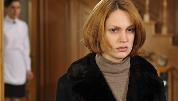 Farah Zeynep Abdullah, actual estrella de "Inocentes", como Aylin Akarsu en "Mar de amores". (Foto: D Productions)