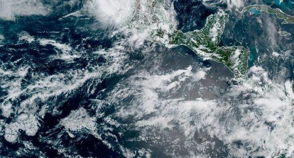 La tormenta tropical Olaf podría causar destrozos en Jalisco. (Foto referencial -  EFE/ NOAA-NHC)