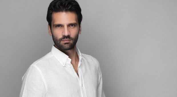 Kaan Urgancioglu como Emir en 'Kara Sevda'. (Foto: Instagram)