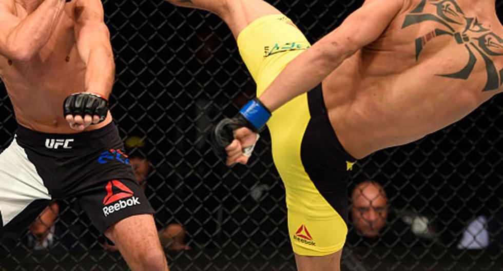 Godofredo Pepey realizó uno de los mejores golpes de la noche ante Darren Elkins en UFC Fight Night | Foto: Getty Images
