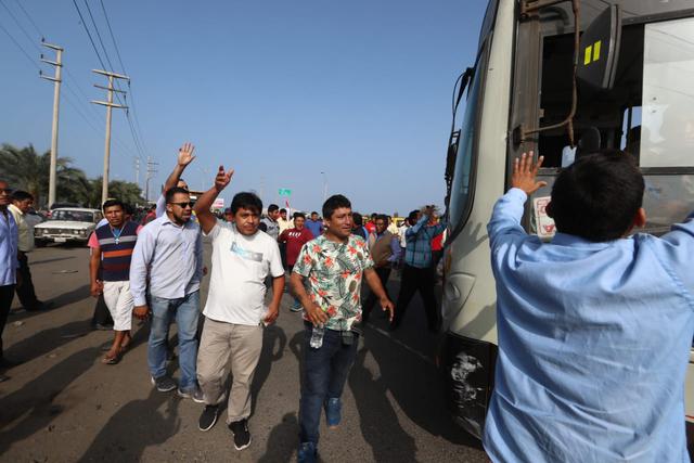 Movilización contra los peajes en Lurín, Alcalde del Marticorena denunció que en su distrito hay un cobro excesivo por la ubicación de seis casetas en la jurisdicción. (Alessandro Currarino / GEC)
