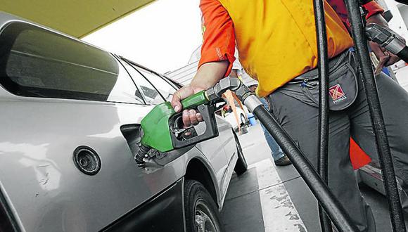 Los precios de los combustibles varían día a día. Conoce aquí dónde conseguir las tarifas más bajas. (Foto: GEC)