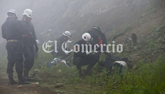 Tres muertos por caída de avioneta en Villa María del Triunfo
