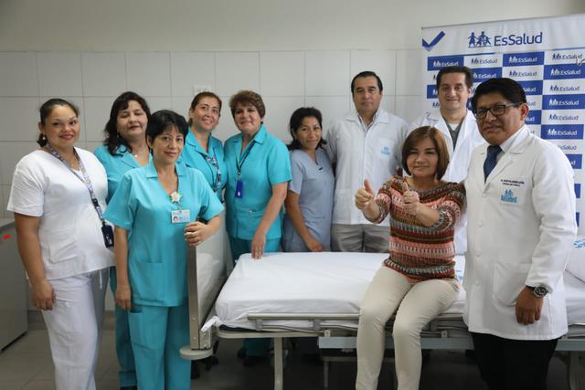 Profesionales de EsSalud salvan vida de mujer tras exitoso trasplante bipulmonar en hospital Guillermo Almenara (Fotos: Difusión)
