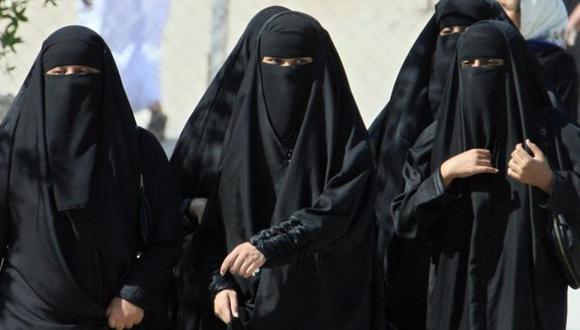 Arabia Saudita impone un estricto sistema de custodia masculina a las mujeres. (Getty Images vía BBC)
