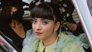 Latin Grammy 2021: Mon Laferte alista show y su avanzado embarazo se roba las miradas en los ensayos