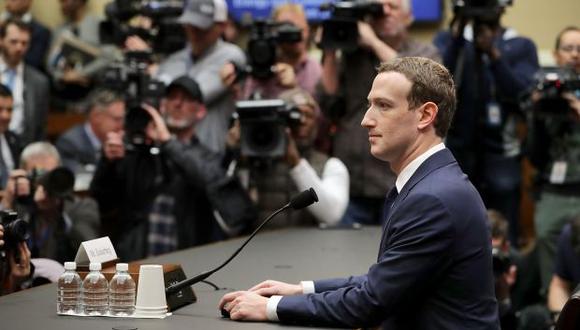 El CEO de Facebook se presentó ante tres comités a la vez, Comité Senatorial del Poder Judicial, Comité Senatorial de Comercio, Ciencia y Transporte; y la Cámara de Energía y Comité de Comercio. (Foto: AFP)