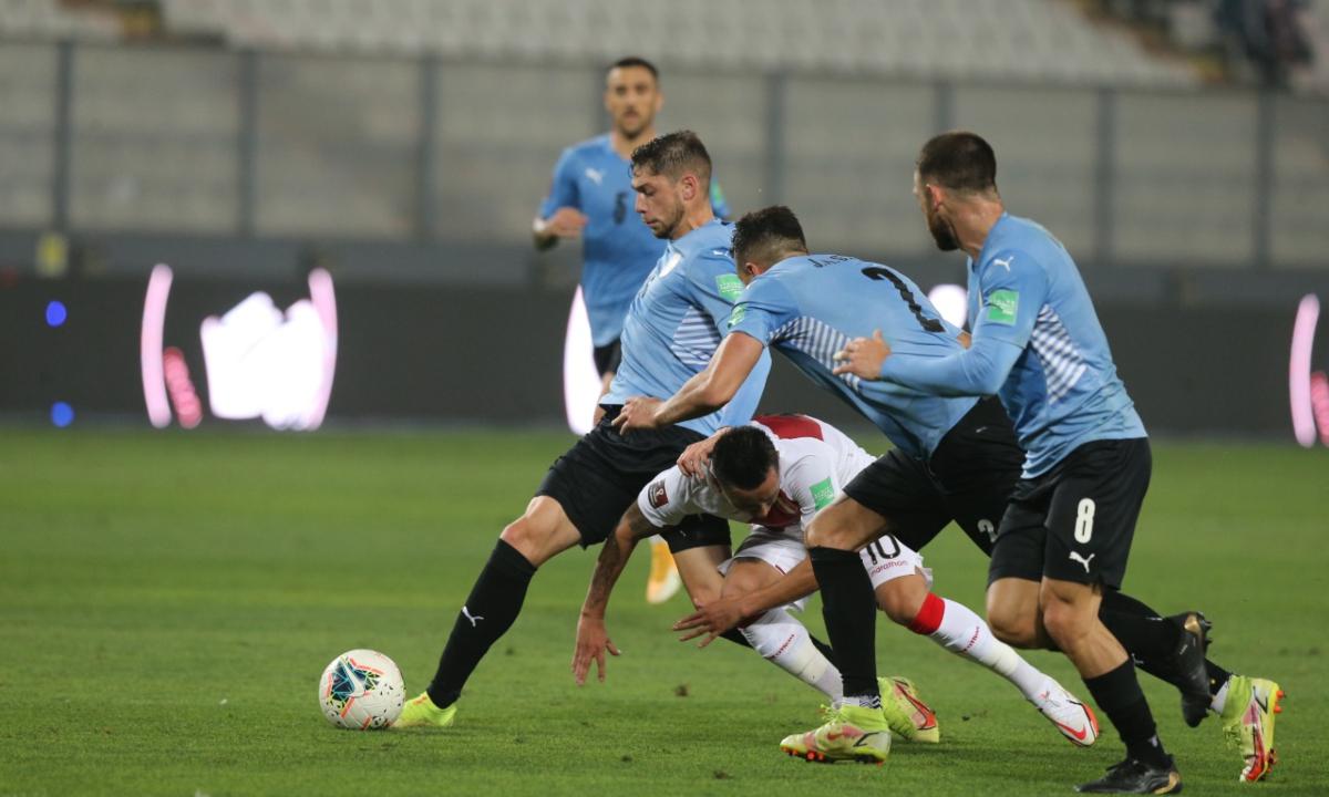 Perú recibió a Uruguay en el estadio Nacional en la jornada 9 de las Eliminatorias Qatar 2022 | Foto: GEC