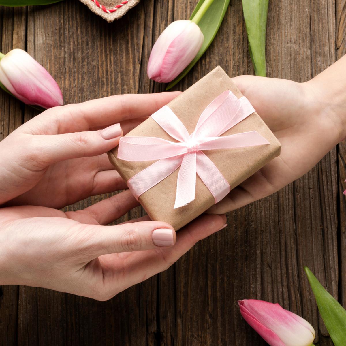 5 regalos para mamá que puedes hacer tú misma, Ideas de regalo Día de la  Madre, VIU