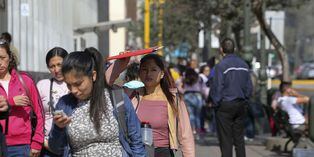 Hoy el índice máximo UV en Lima alcanzará el nivel 13, especialmente cerca del mediodía, advirtió el Senamhi. (Foto: GEC)