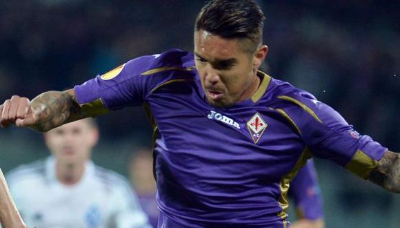 Vargas jugó buen partido pero Fiorentina cayó 3-1 con Cagliari