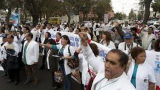 Colegio Médico del Perú cuestiona los acuerdos a los que llegó la FMP con Minsa