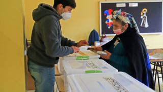 Mapuches votan en Chile por una nueva Constitución que salde deuda histórica