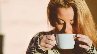 ¿Cuánto café puedes tomar al día sin poner en riesgo tu salud?