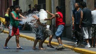 Uso de agua en carnavales equivale a consumo de 4.800 familias