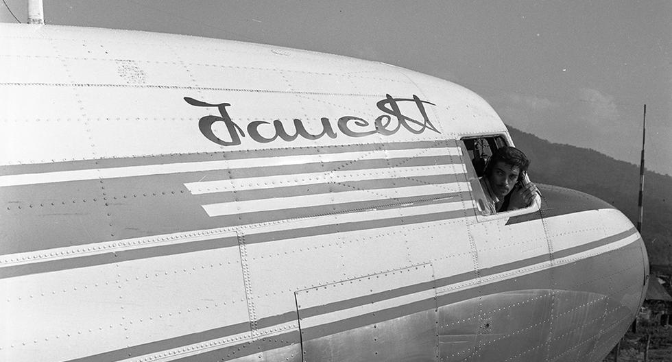 El 8 de abril de 1972, un Boeing 727 de la Compañía Nacional de Aviación Faucett fue secuestrado por 15 minutos cuando se dirigía de Piura a Chiclayo. Esa noche, el piloto del avión se convirtió en héroe. Imagen referencial. (Foto: GEC Archivo Histórico)