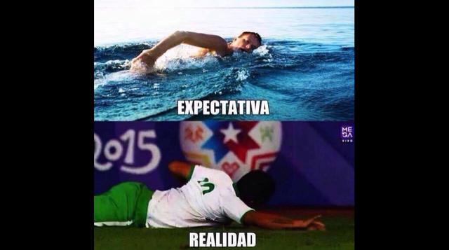 Los memes del jugador boliviano que celebró gol 'nadando' - 1