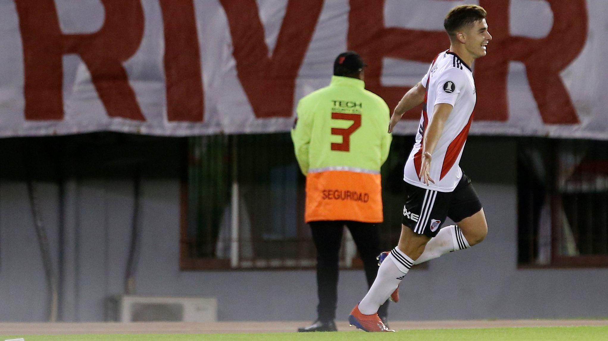 River vs. Inter: juvenil Álvarez marcó espectacular golazo para el 1-0 por Copa Libertadores | VIDEO. (Foto: AFP)