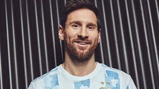 Lionel Messi vistió la nueva camiseta de la selección argentina | VIDEO