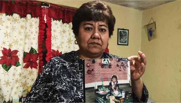 Lorena Ramírez buscó a su hija Juana por 27 años hasta que logró encontrarla. (MARCOS GONZÁLEZ / BBC).