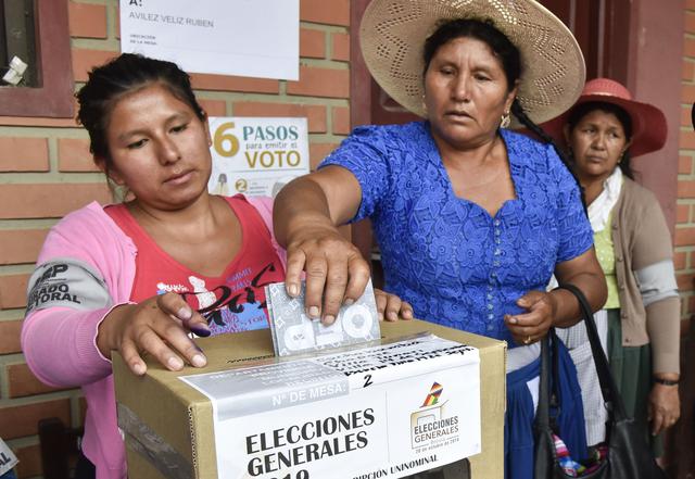 Más de 7 millones de bolivianos estaban llamados a participar en las elecciones del domingo. (AFP / AIZAR RALDES).