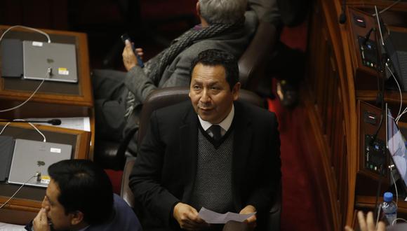 Clemente Flores indicó que un pedido de vacancia presidencial es "descabellado". (Foto: GEC)