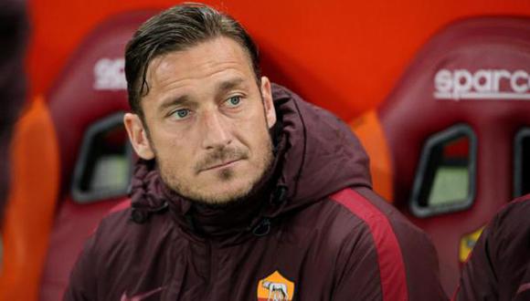 Luciano Spalletti, técnico de la Roma, afirmó que Francesco Totti deberá cumplir su contrato y seguirá siendo convocado hasta final de temporada.(Foto:Getty imagen)