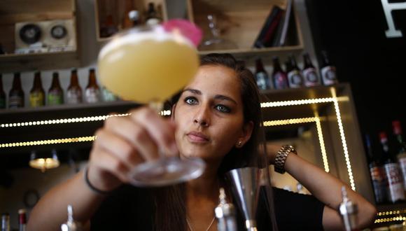 Aprende uno de los cocteles de la bartender Thalía Talavera. (Foto: César Fajardo/ GEC)