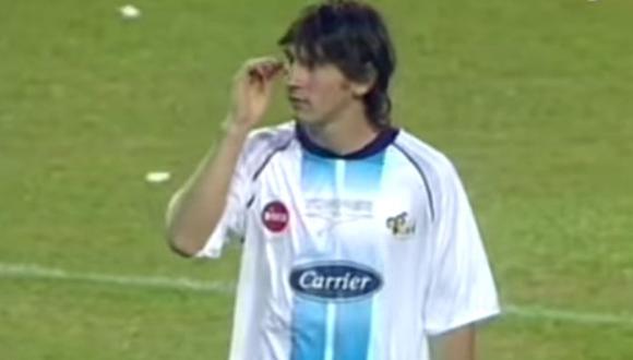 Lionel Messi ya sabe lo que es jugar en la Bombonera. La estrella del Barcelona jugó un partido amistoso en el año 2005. (Foto:captura).