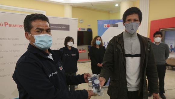 Los ingenieros peruanos se ofrecieron a donar más reguladores de oxígeno. (Foto: Minsa)