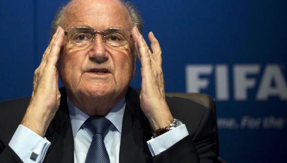 Presidente de la liga alemana reclama la renuncia de Blatter