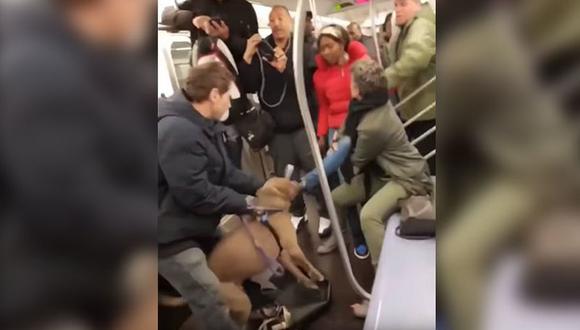 YouTube | Pitbull ataca a mujer en el metro de Nueva York | VIDEO (Foto: Captura)