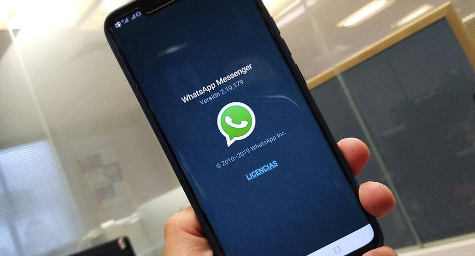 ¿Cómo responder un mensaje de WhatsApp sin ni siquiera tocar tu smartphone? Este es el truco que debes probar. (Foto: Peru.com)