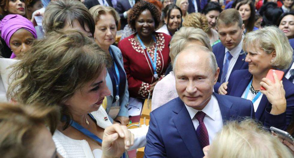 El presidente Vladimir Putin subrayó la importancia de conservar "los valores tradicionales, los valores de la familia y la maternidad". (Foto: EFE)