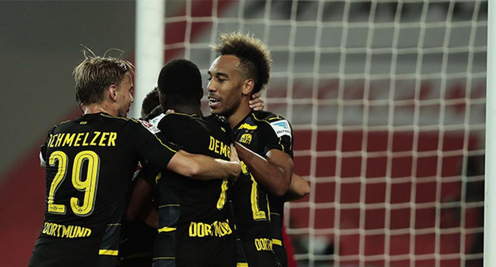 Pierre Aubameyang anotó un doblete en la victoria del Borussia Dortmund y fue una de las figuras del partido. (Foto: Getty Images)