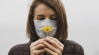 Coronavirus | Cómo viven las personas que tuvieron COVID-19 y perdieron el olfato 