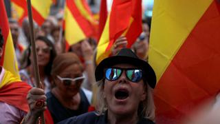 "¡Cataluña es española!": miles protestan en Madrid [FOTOS]