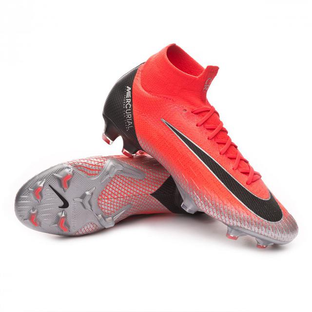 Cristiano Ronaldo: Bota Nike Mercurial Superfly VI Elite CR7 FG. (Foto: Nike)